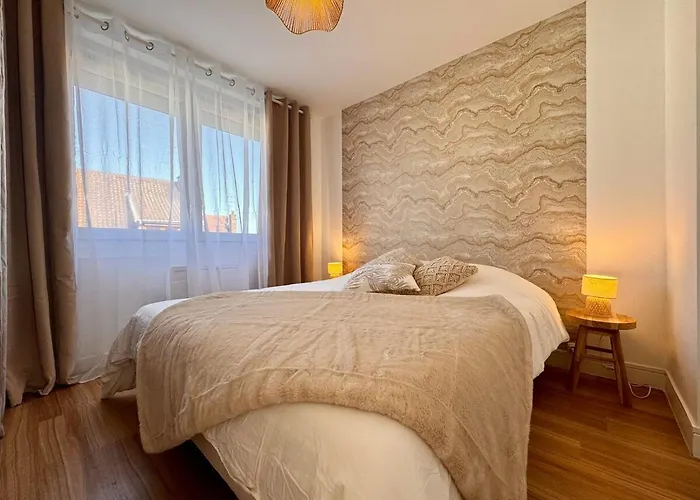 Le Nid Dore Apartment *